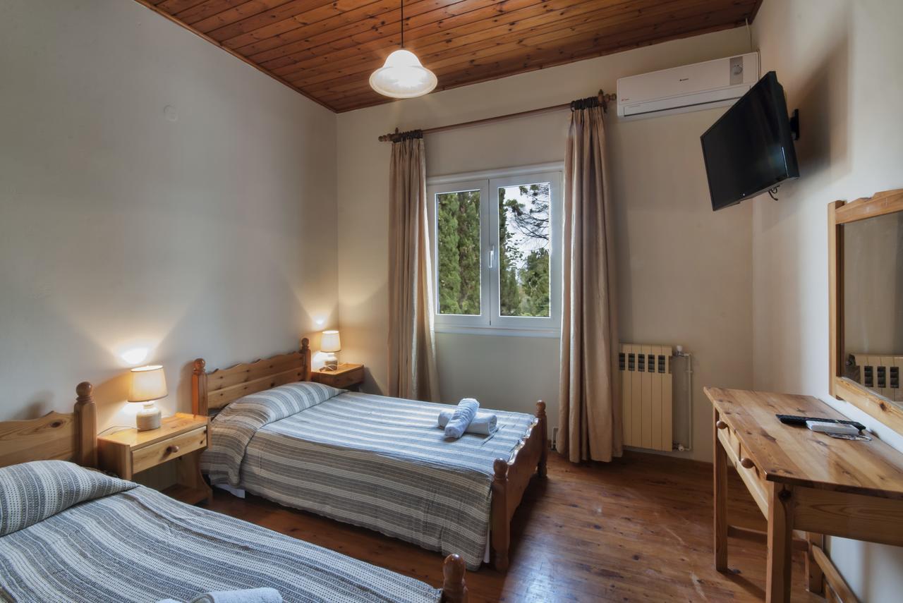 Fouxia Apartments And Studios Perama  Esterno foto
