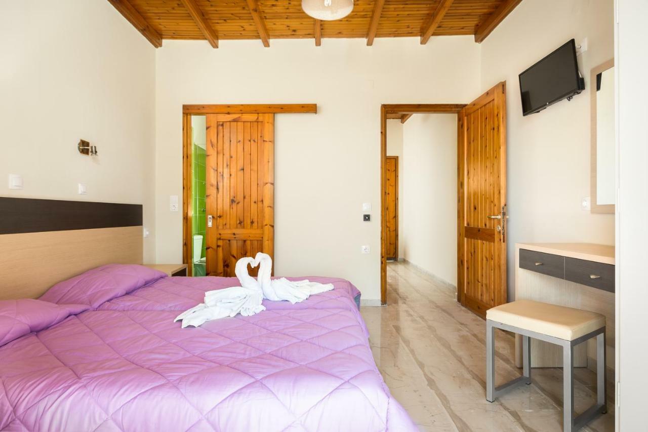 Fouxia Apartments And Studios Perama  Esterno foto