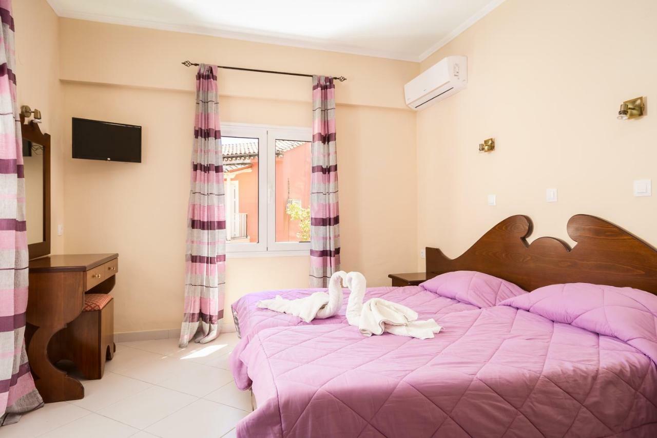 Fouxia Apartments And Studios Perama  Esterno foto